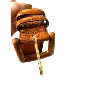 Vintage Womens Tarox Brown Genuine Leather Belt 5 Holes Size M B54